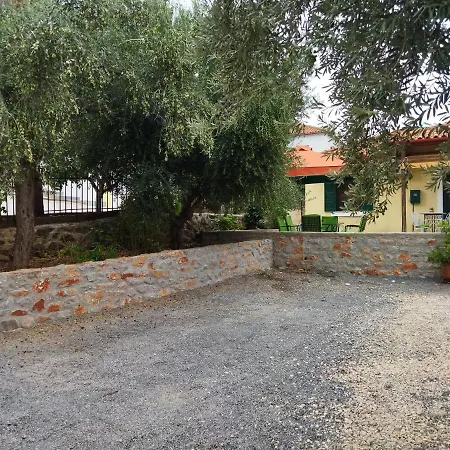 Rodomelo House - 3 Bedrooms Hébergement de vacances *